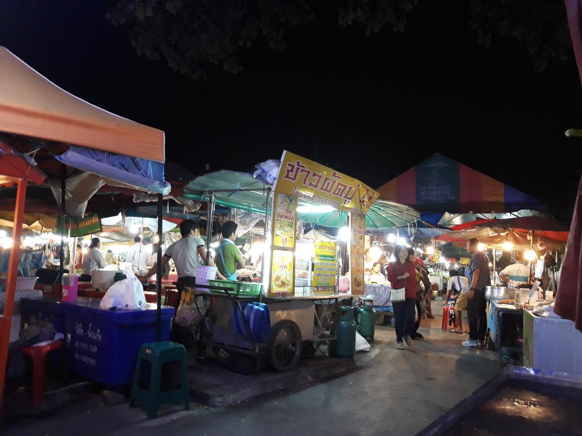 Unico Hostel Bangkok Eksteriør billede
