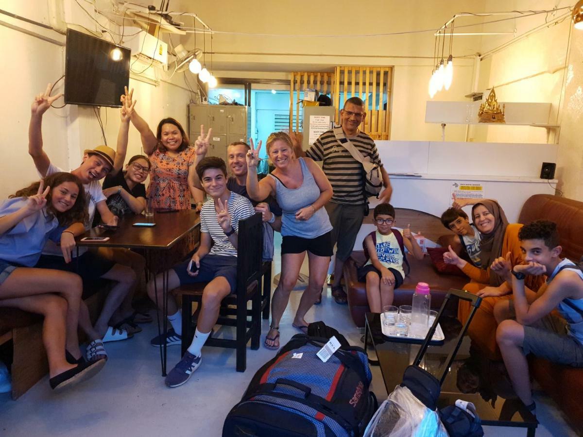Unico Hostel Bangkok Eksteriør billede